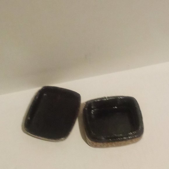 Vintage Kashmir Paper Mache Lacquer Hand Painted Trinket Box - Picture 3 of 4